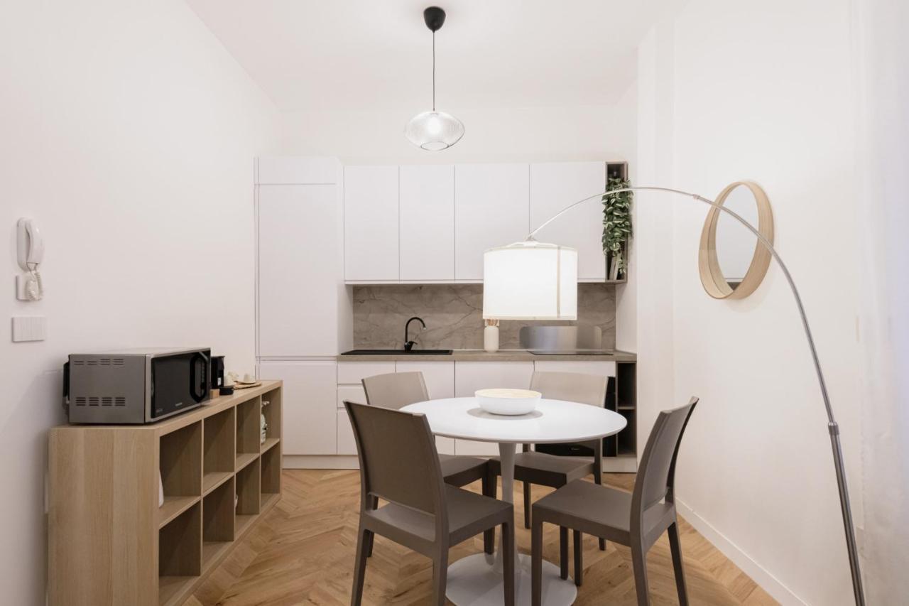 Easylife - Oasi Di Stile A 10Min Dal Duomo Daire Milano Dış mekan fotoğraf