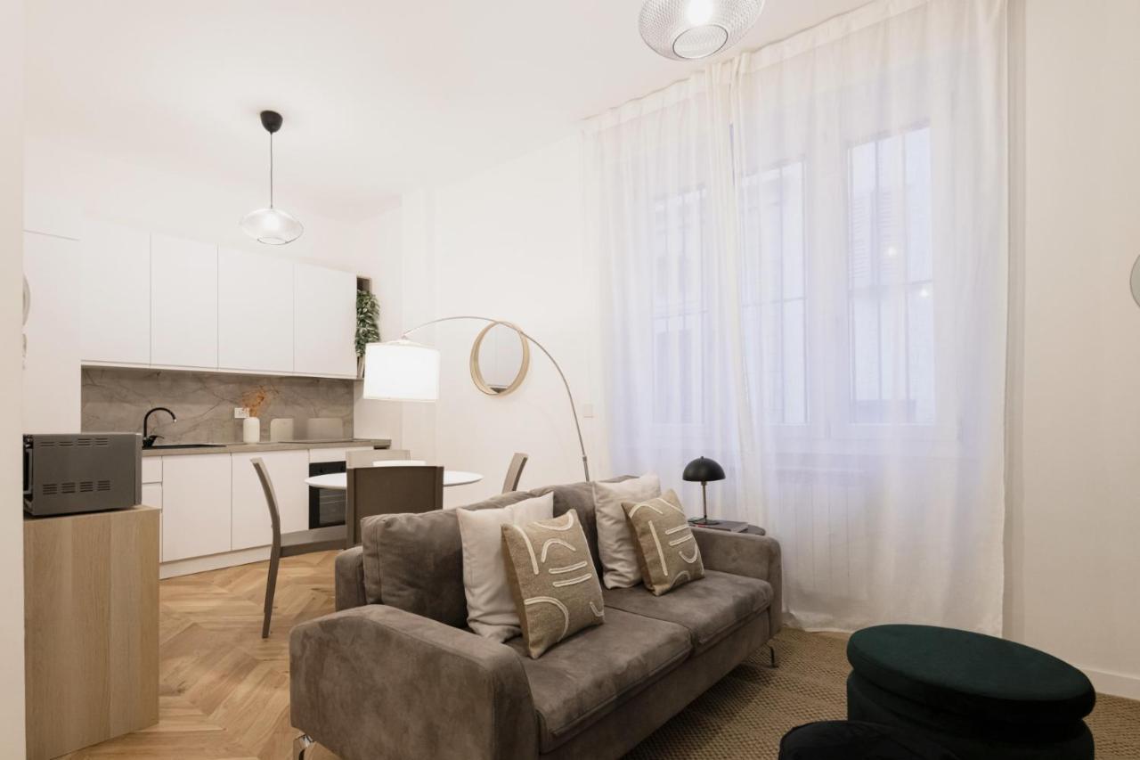 Easylife - Oasi Di Stile A 10Min Dal Duomo Daire Milano Dış mekan fotoğraf